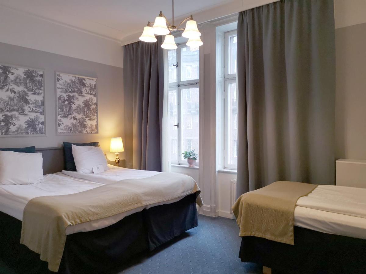 Crystal Plaza Hotel Stockholm Bagian luar foto